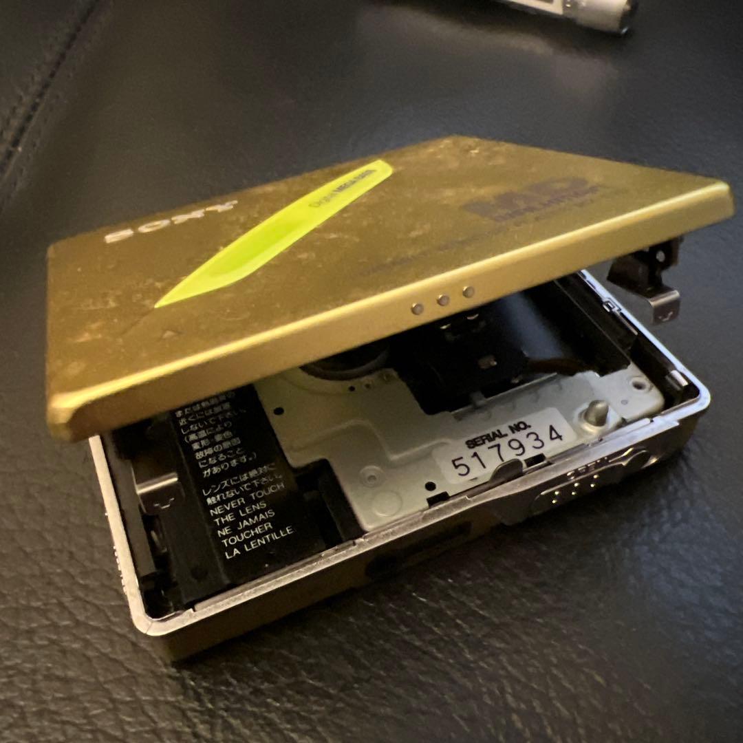 SONY ポータブルMDプレーヤー MZ-E70