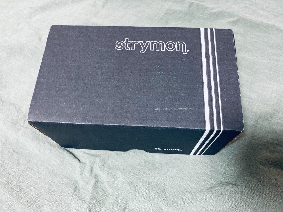 ギター Strymon FLINT V2 Tremolo & Reverb
