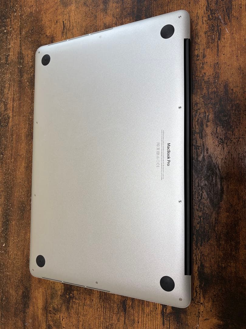 MacBook本体 MacBook Pro 15 2015 i7/16G/512G