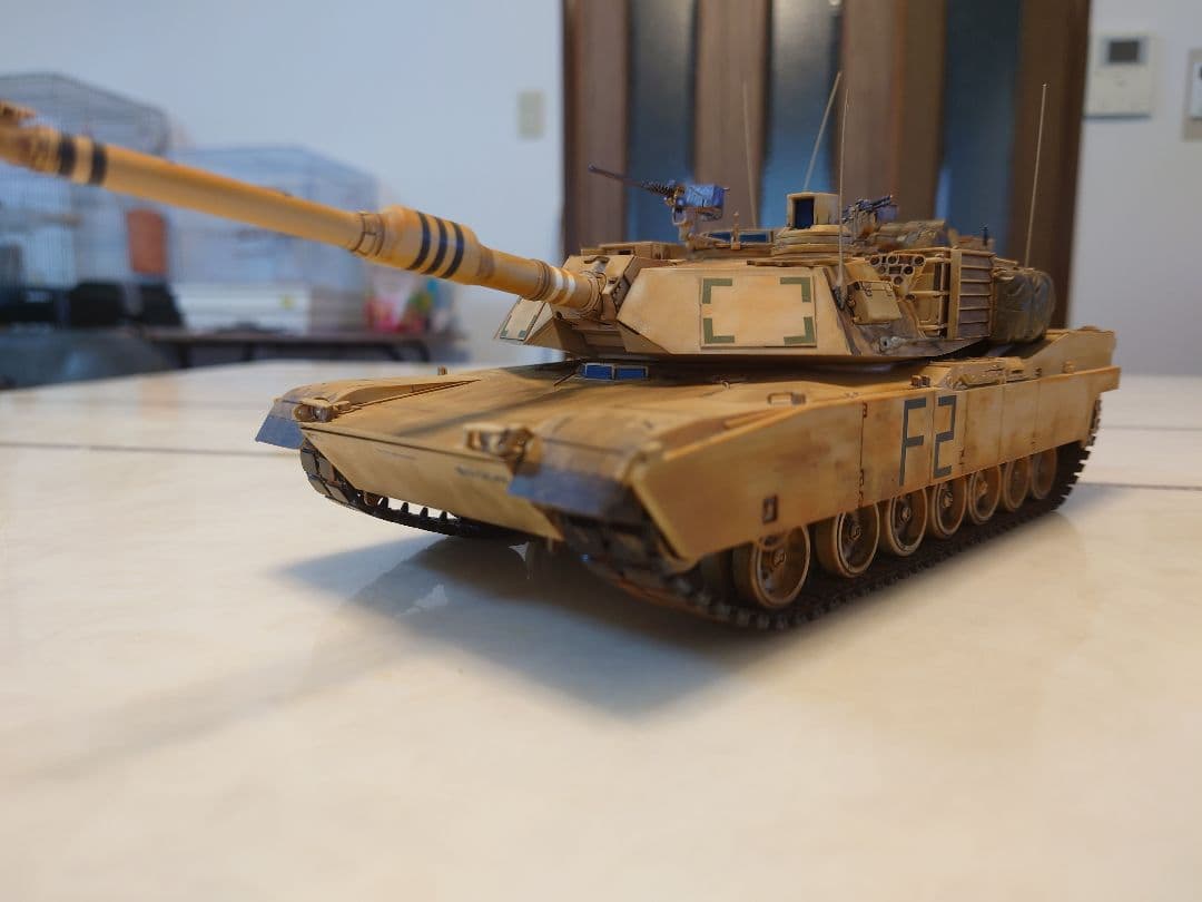 ホビーボス　戦車運搬車＆重装備セミトレーラー＆タミヤ　エイブラムス　1/35