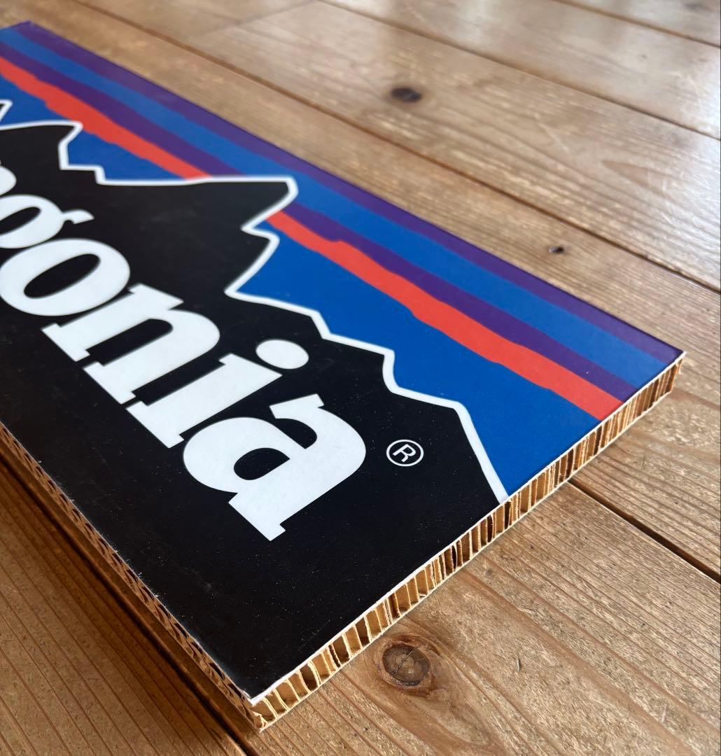 【非売品】店舗用　Patagonia パタゴニア　看板/サインボード　紙製