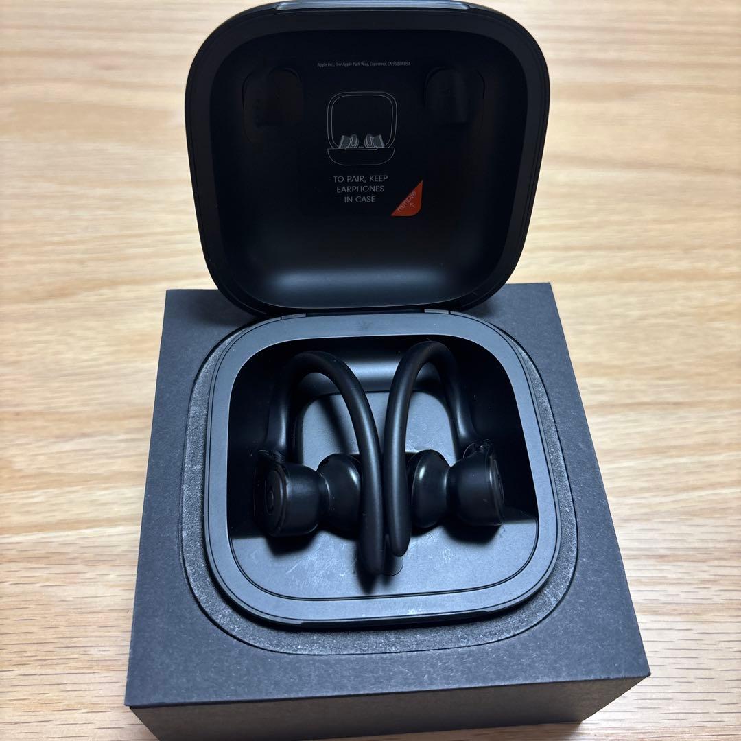 ヘッドホン POWERBEATS PRO