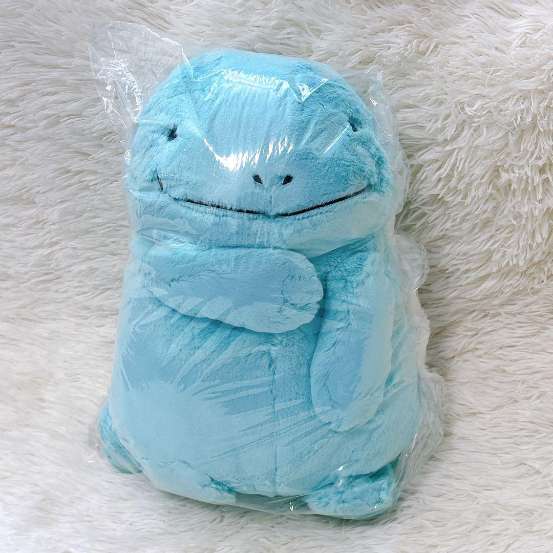 ふわふわ抱きぬいぐるみ　ヌオー