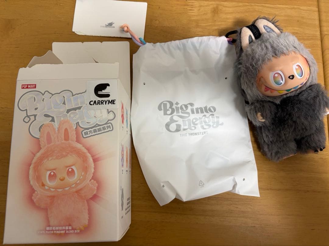 ラブブ　シークレット　カードなし