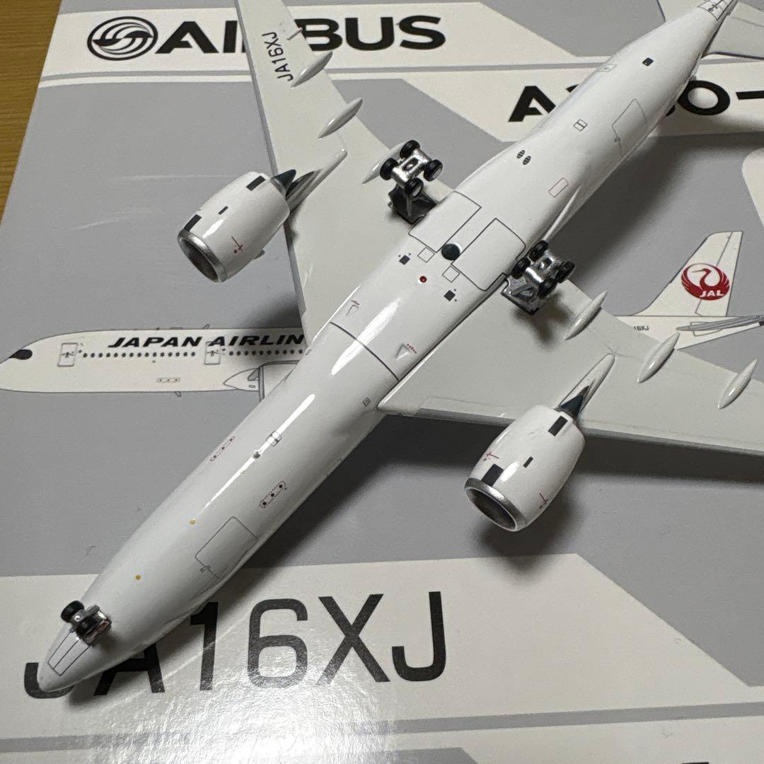 【美品】A350-900 JAL 日本航空　JA16XJ 1:400 Av社製