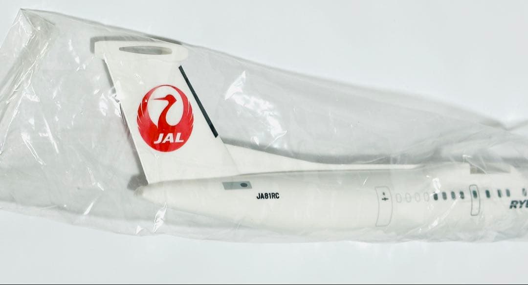JALUX 1/100 DHC8-Q400CC RAC琉球エアーコミューター