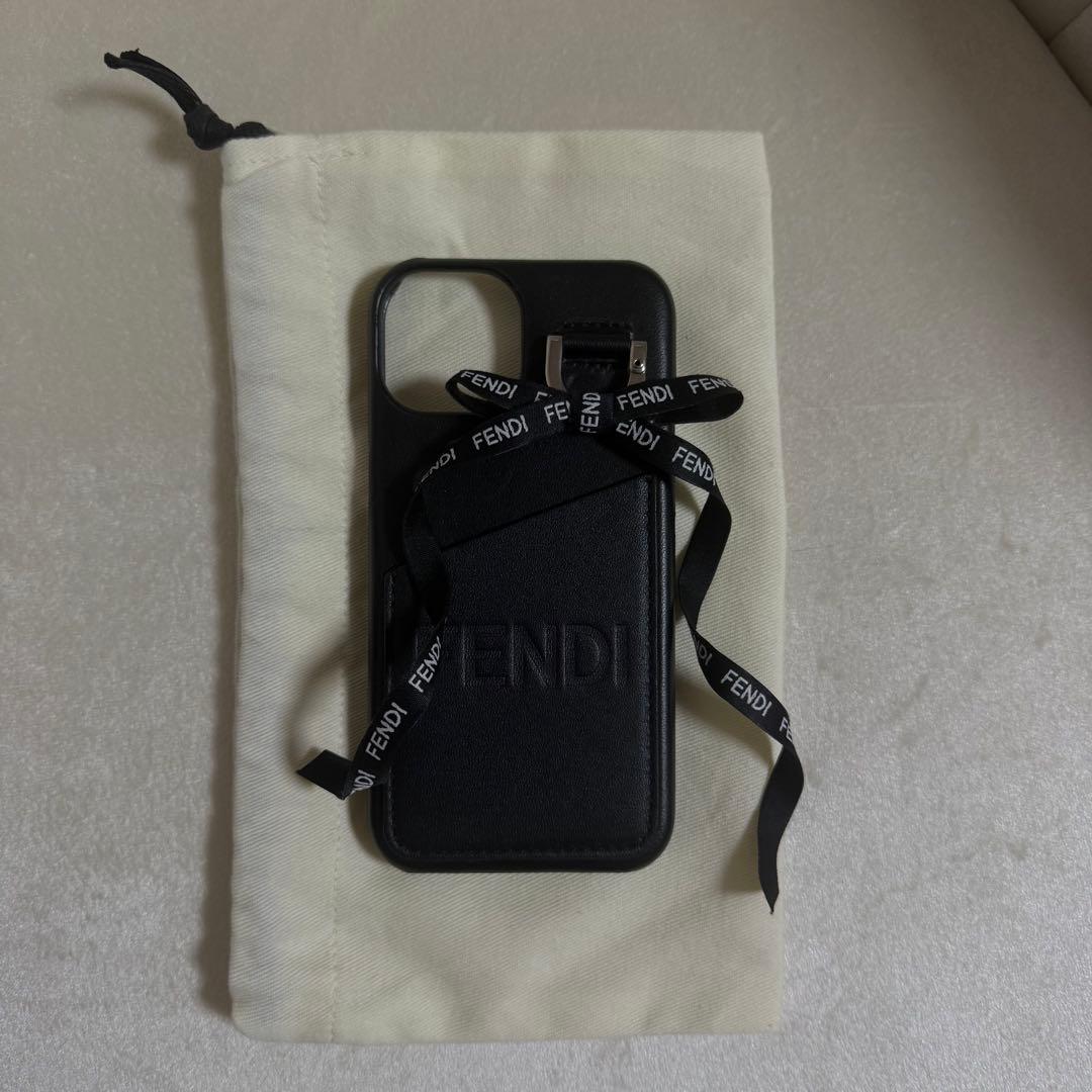 FENDI ブラックレザー iPhoneケース リボン付き