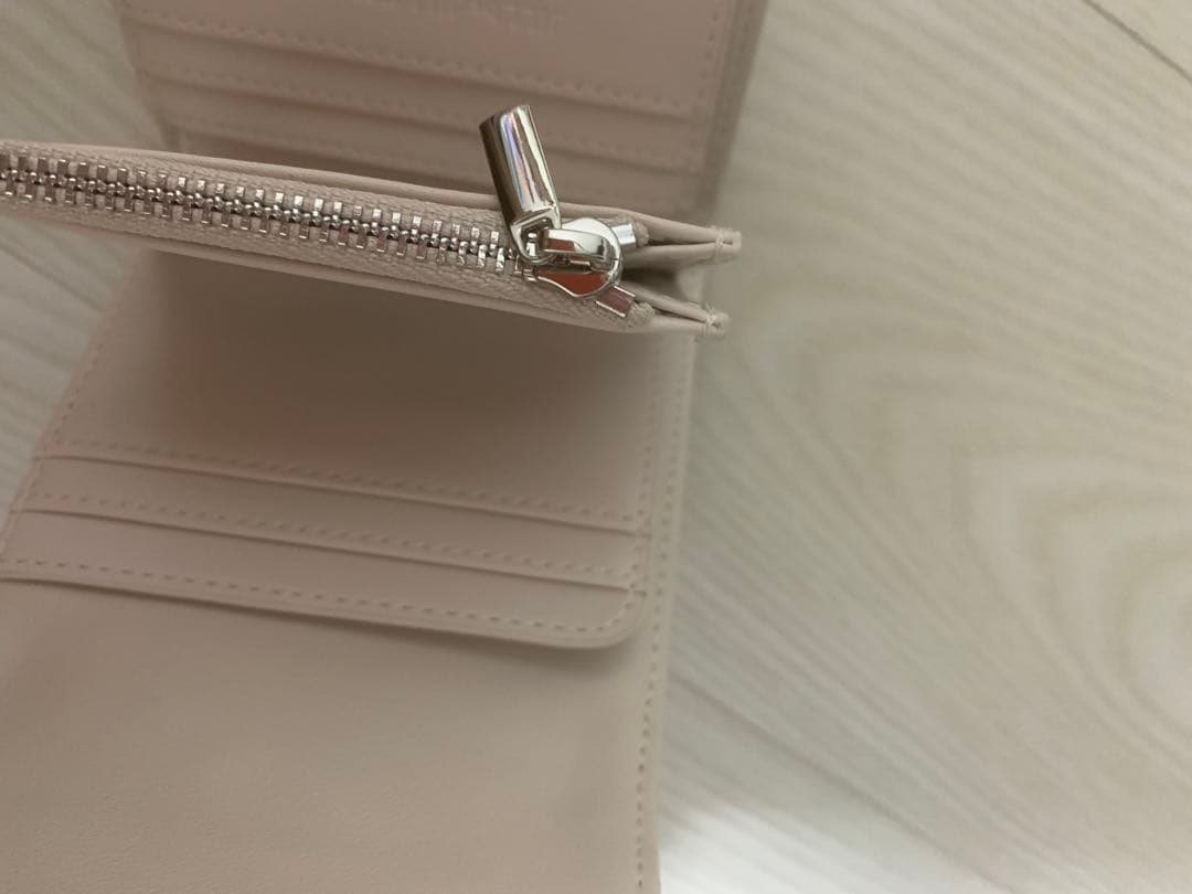 新品未使用　ジルバイジルスチュアート　クロスJキルト三つ折りウォレット