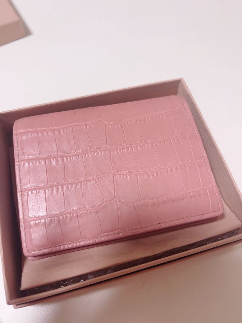 Miumiu ミュウミュウ クロコダイルプリントレザー二つ折り財布 ROSA