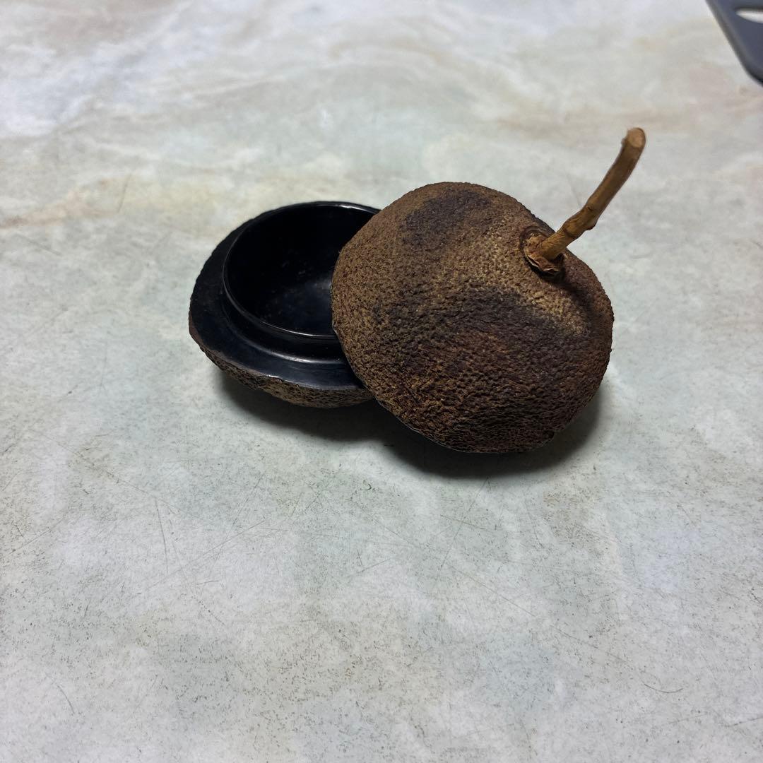 茶道具 黒色陶器 果実型