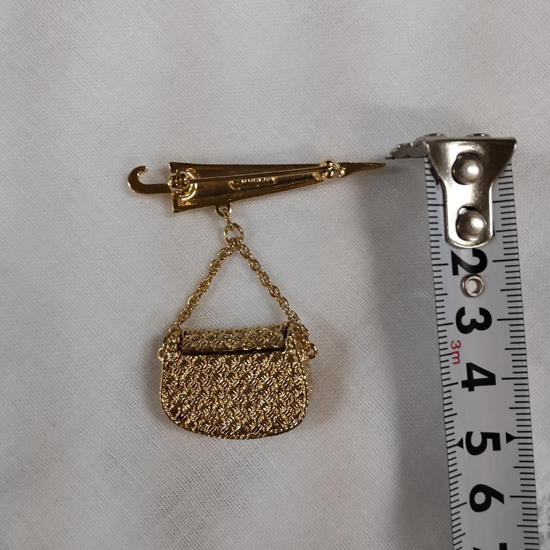 アンティーク風　ブローチ　バッグ　パラソル 　アンティークジュエリー 調