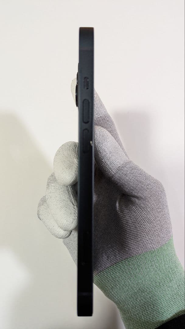 iPhone 14 128GB ミッドナイト