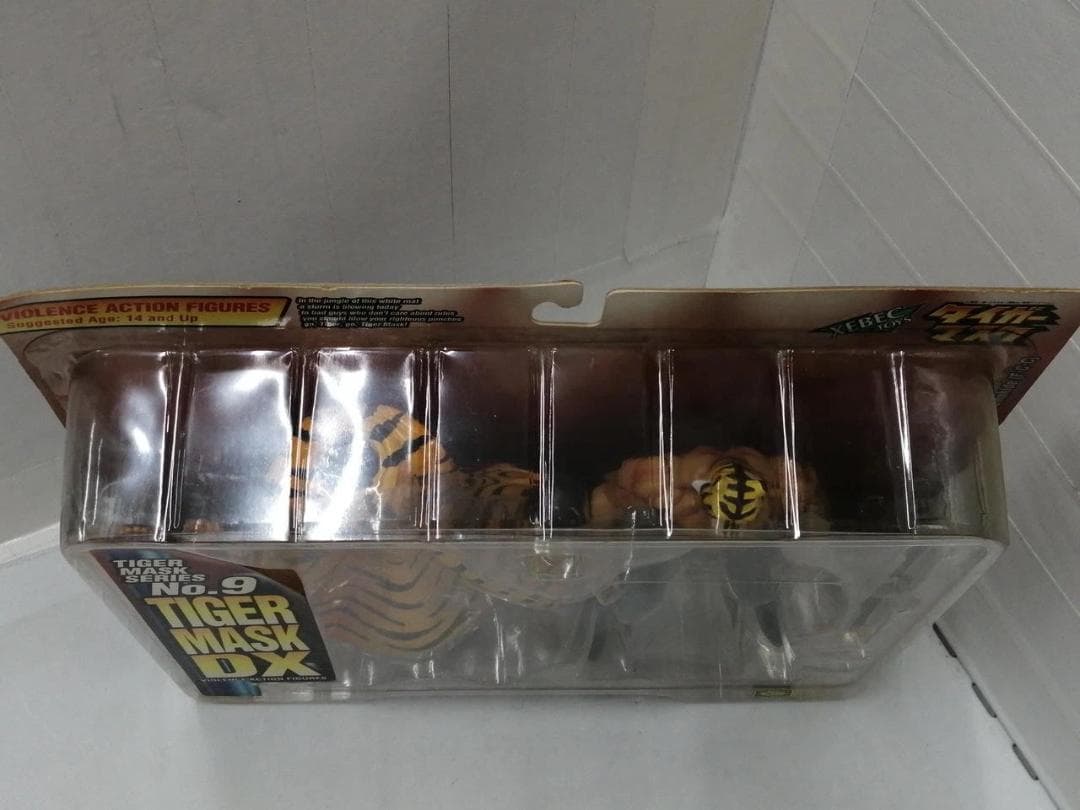 Tiger Mask DX No.9 アクションフィギュア　海洋堂