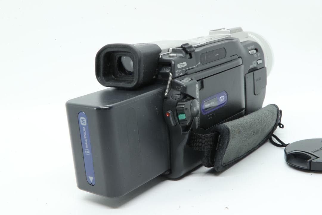【Q2285】 SONY Digital Handycam DCR-TRV20