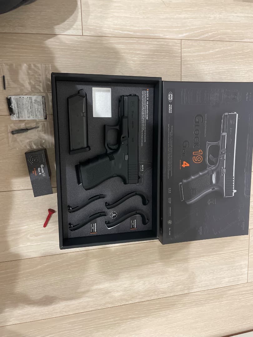 東京マルイ　グロック19 gen4