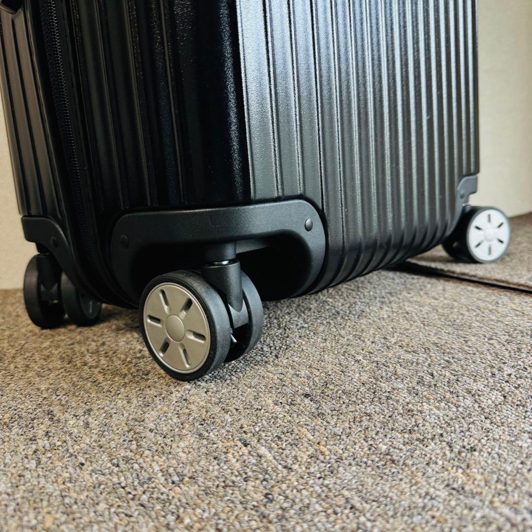 A28美品✨廃盤品！リモア キャリーケーススーツケース サルサ 63L