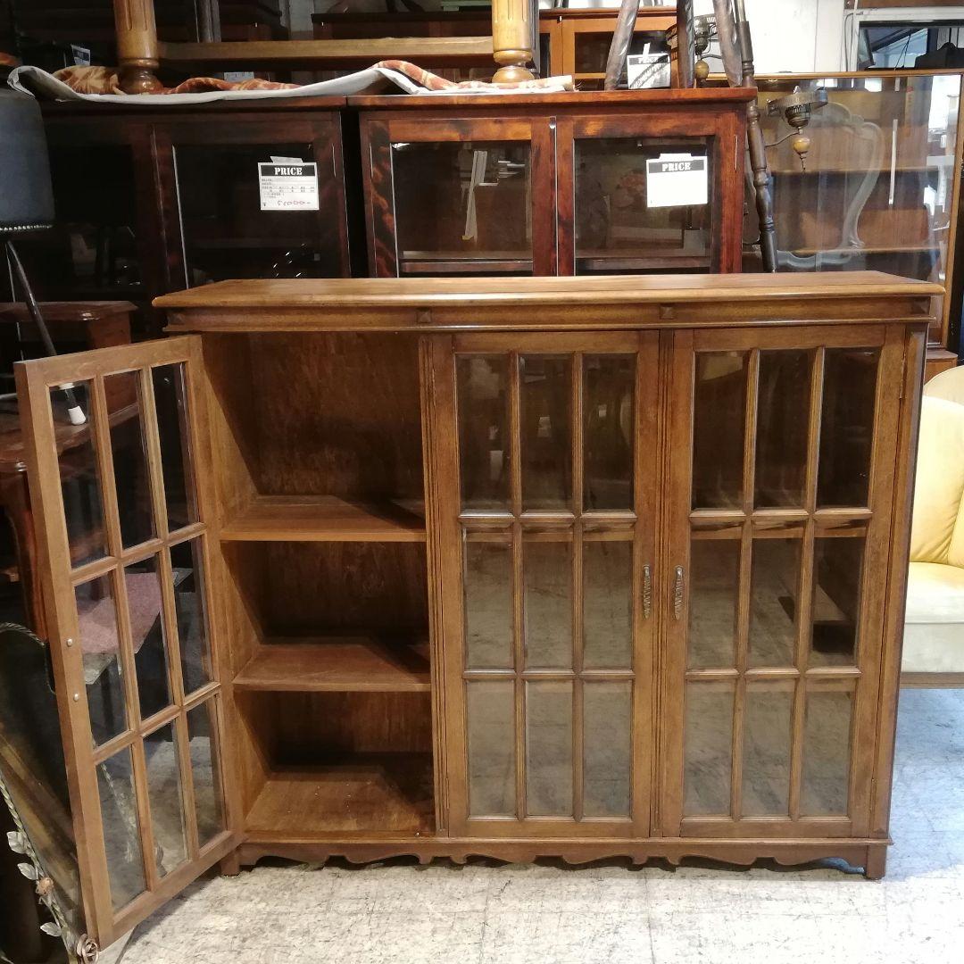 M●pase送料込 希少 アンティーク ファニチャー 3枚扉 サイドボード