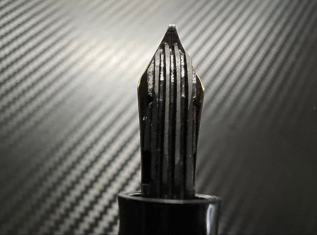 未使用に近い ペリカン 400NN M&K 万年筆 緑縞 M 中字