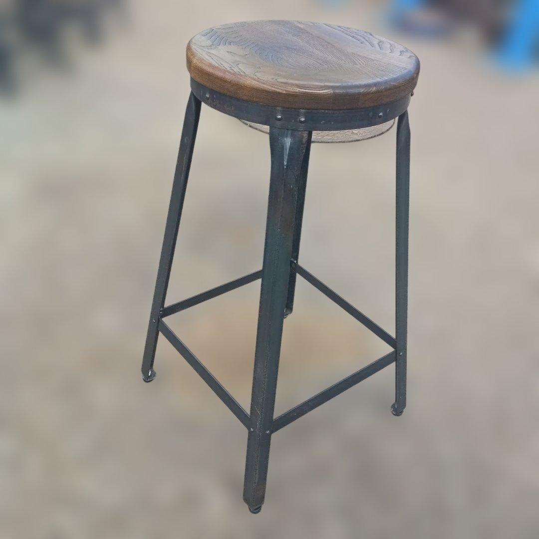 S*y様 5005）円形木製座面のアイアンスツール　ヴィンテージ　インダストリア