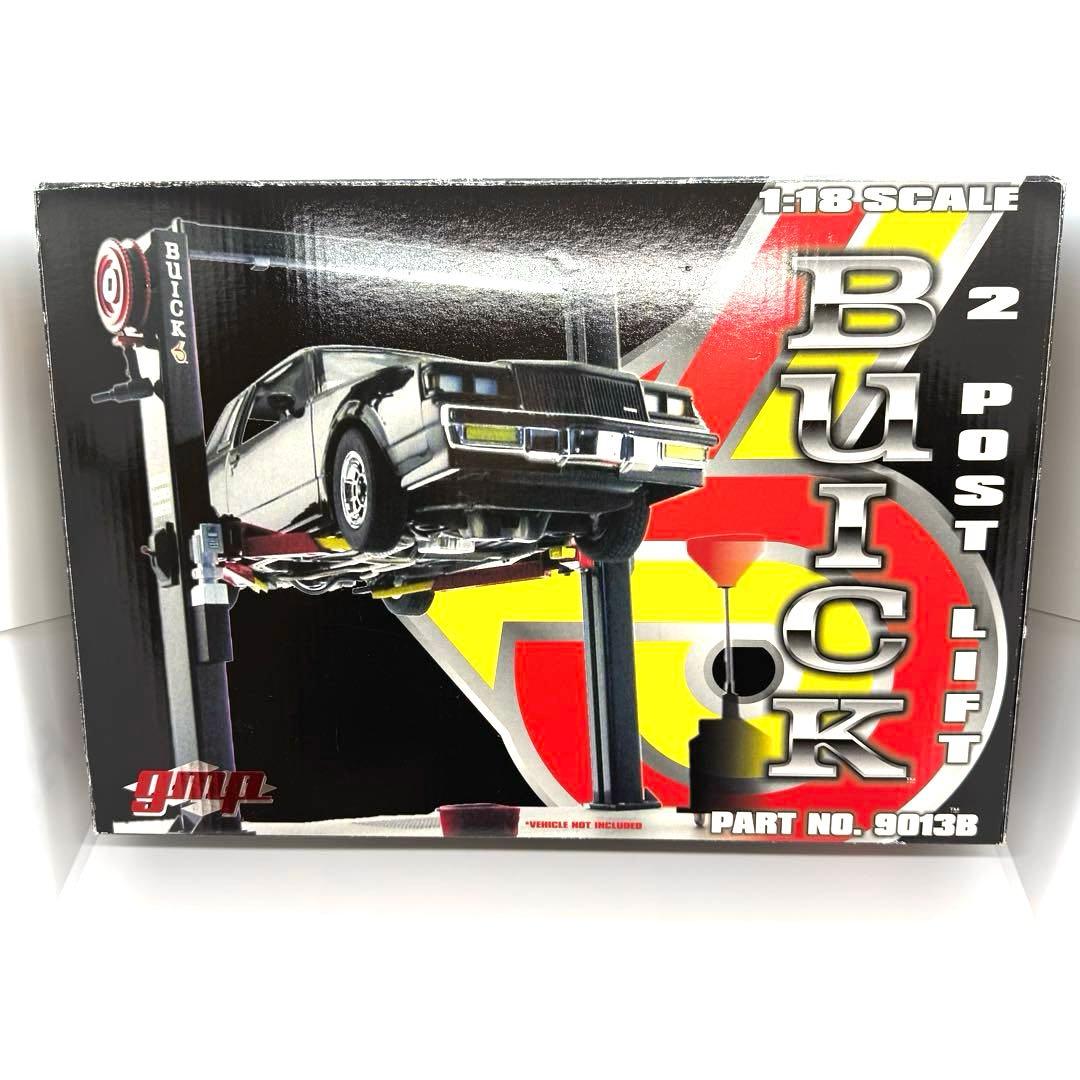 激レア　BUICK 2 POST LIFT 1:18スケール 限定版