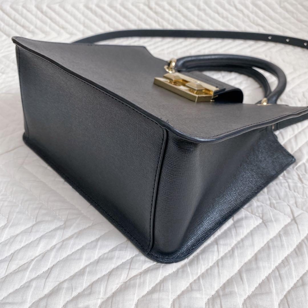 【美品】FURLA ベラ サッチェル 2WAY ショルダー ハンドバッグ