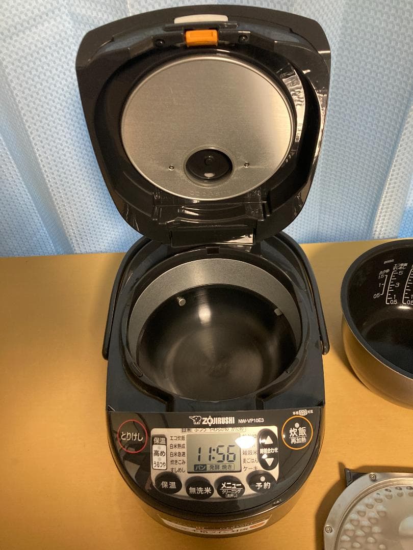 ★美品★２024年製象印 IH炊飯器 極め炊き NW-VP10E3 5.5合炊き