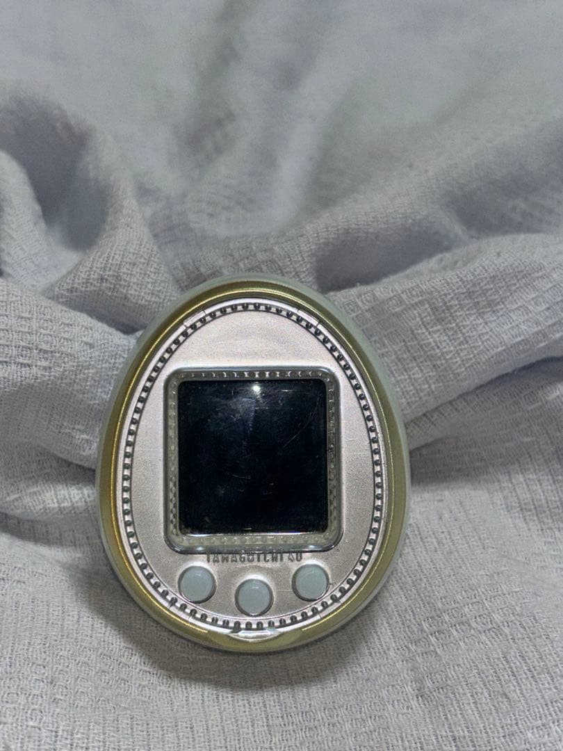 たまごっち 4Uホワイト TAMAGOTCHI