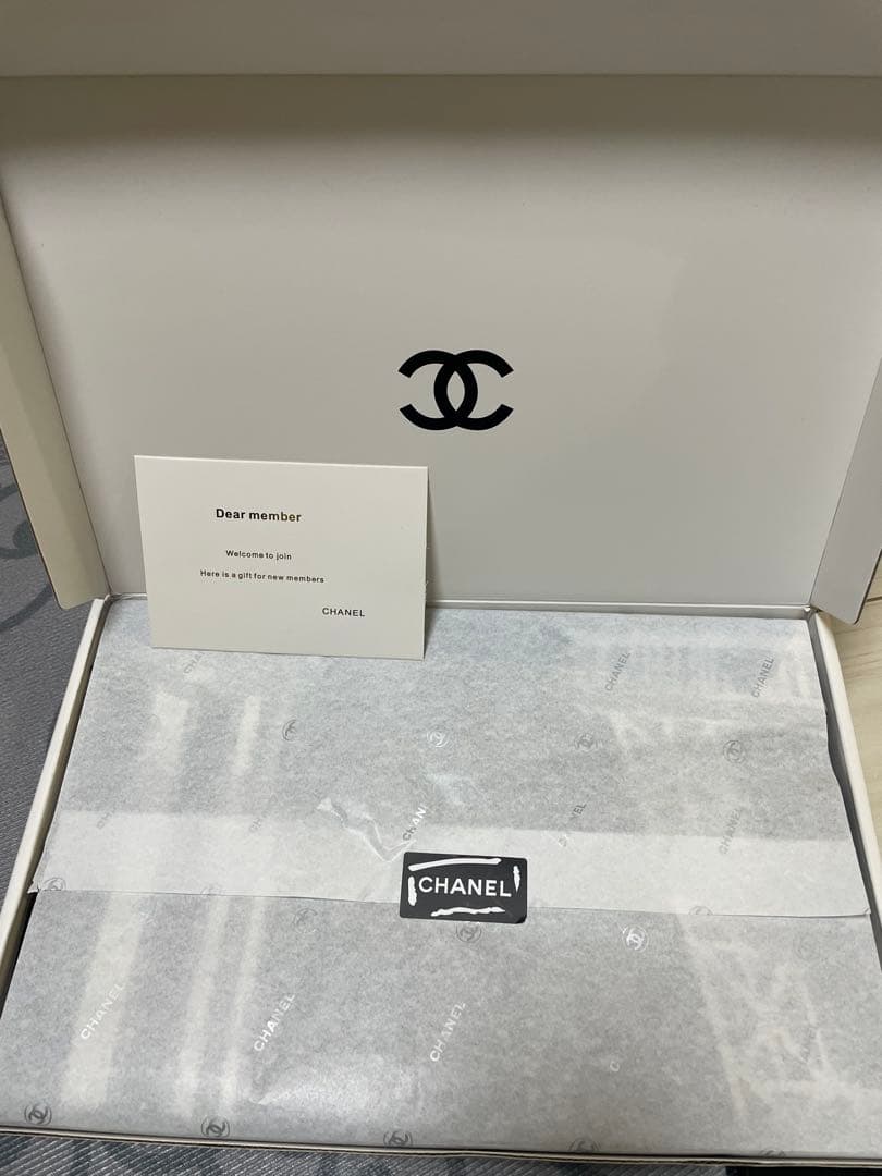 未使用 CHANEL エッフェル塔 ノベルティ 大判マフラー　ストール ブラック