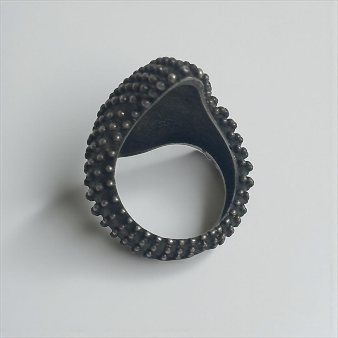 松本潤着【Ugo Cacciatori 】ウーゴカッチャトーリシルバーリング