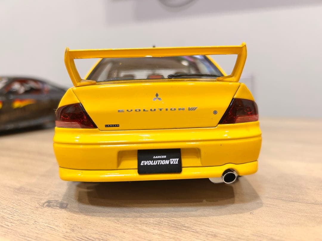 訳あり　オートアート　1/18 ランエボVII三菱 ランサーエボリューション