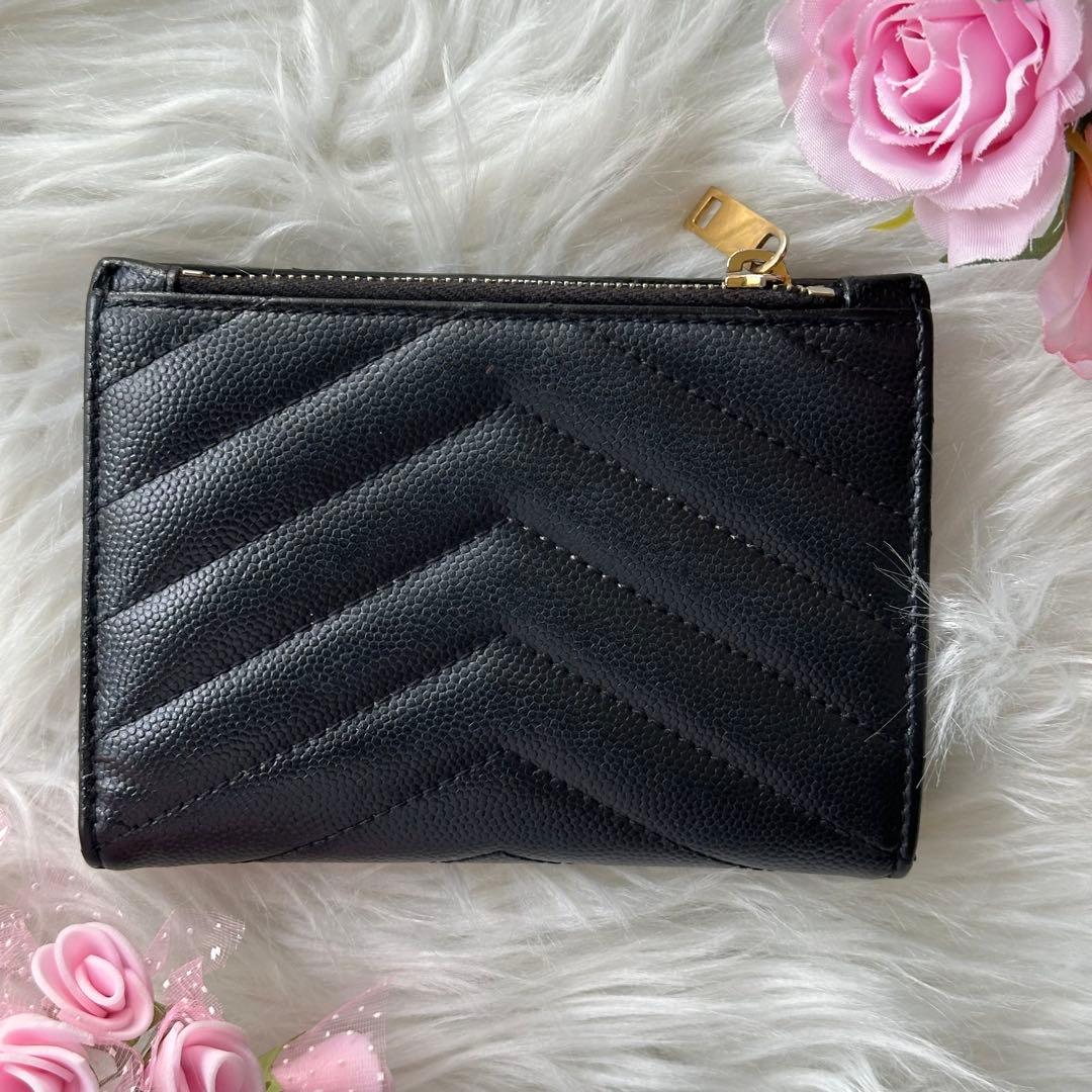 サンローラン YSL ブラック キルティング 二つ折り財布