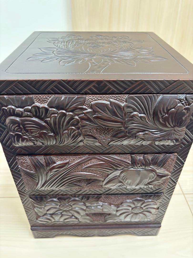 日光彫　小引き出し　牡丹　菖蒲　あやめ　工芸