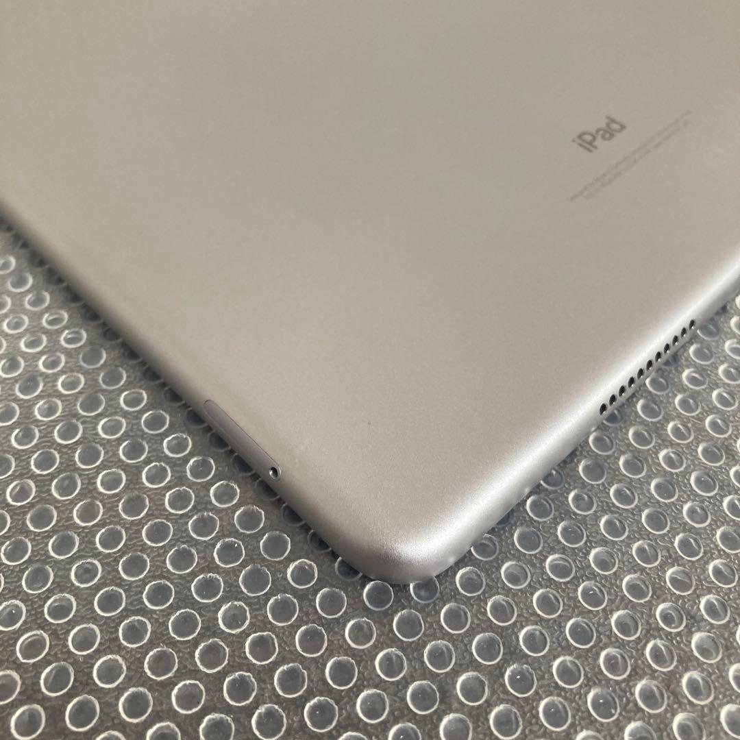 2898【早い者勝ち】iPad Pro 64GB 10.5インチ SIMフリー☆