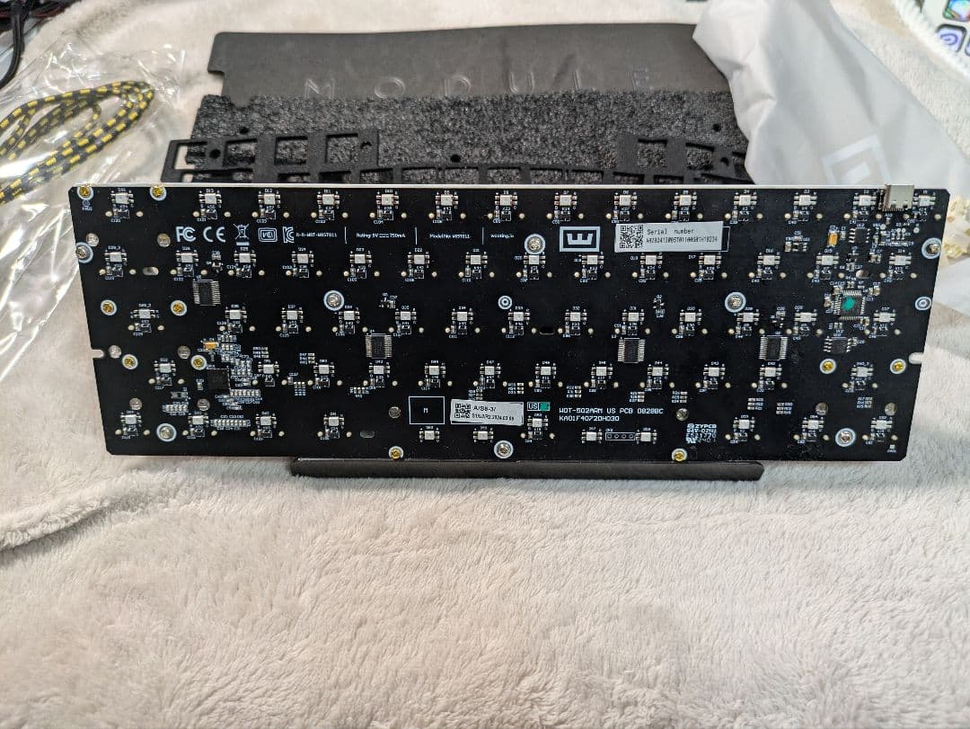 Wooting60 HE+ MODULEとWS FLUX70個