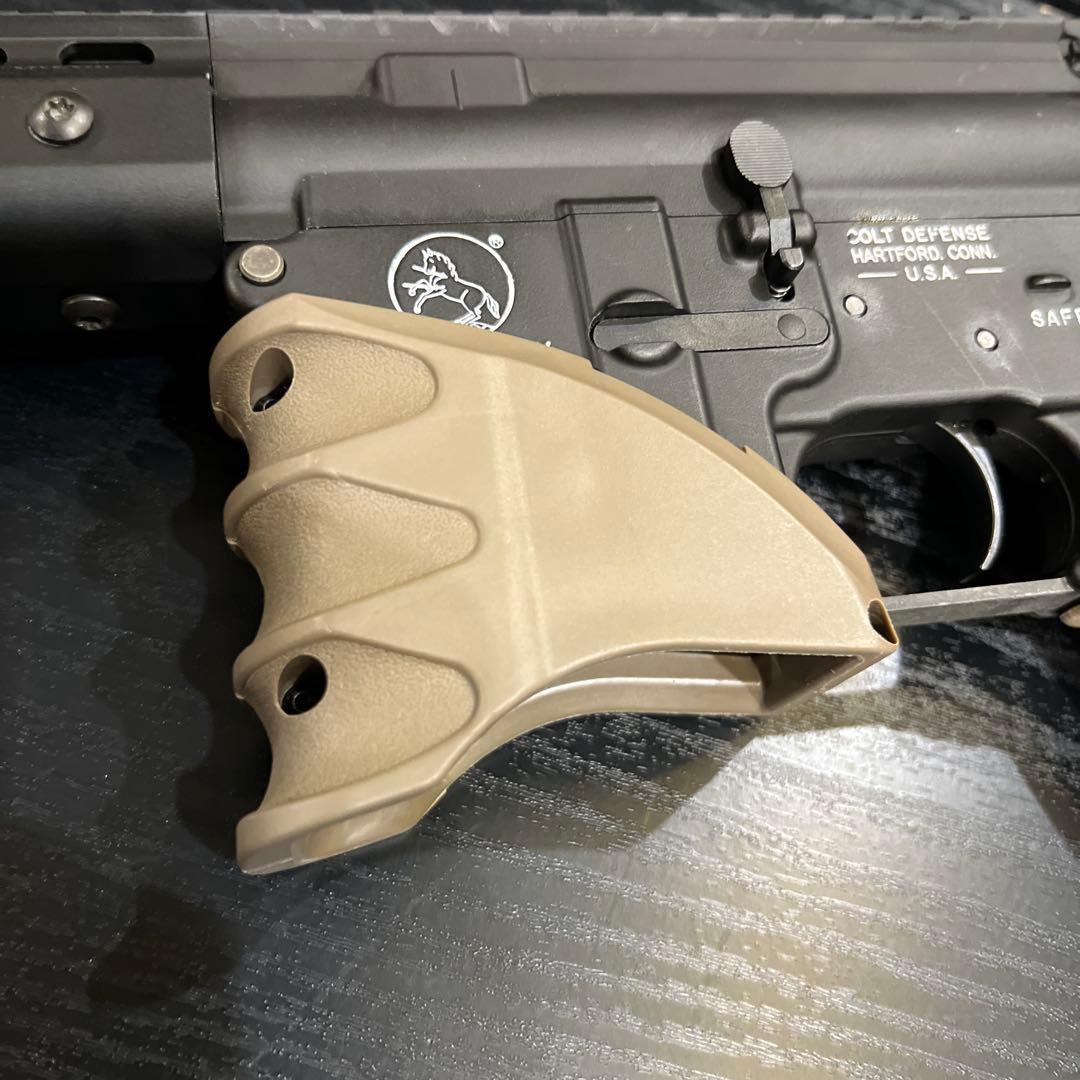 東京マルイ　M4MWS カスタム品　ガスブローバックライフル　マガジン2本