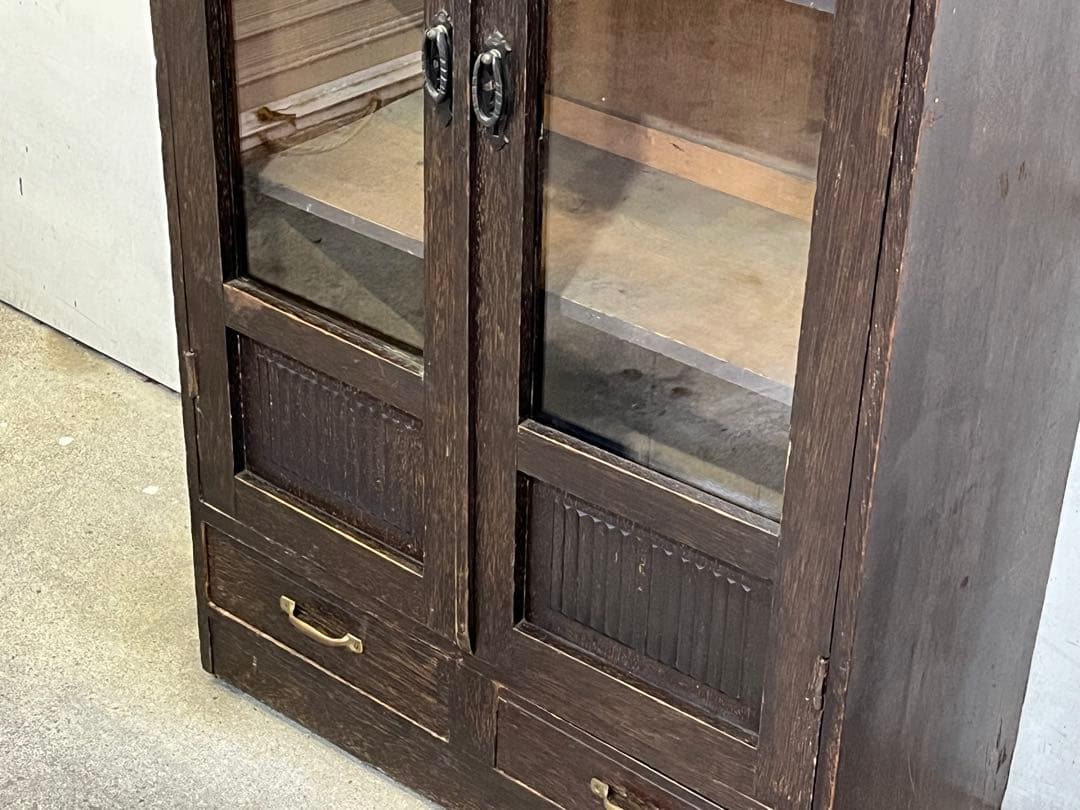 A*K様 アンティーク木製キャビネット ダークブラウン ガラス扉