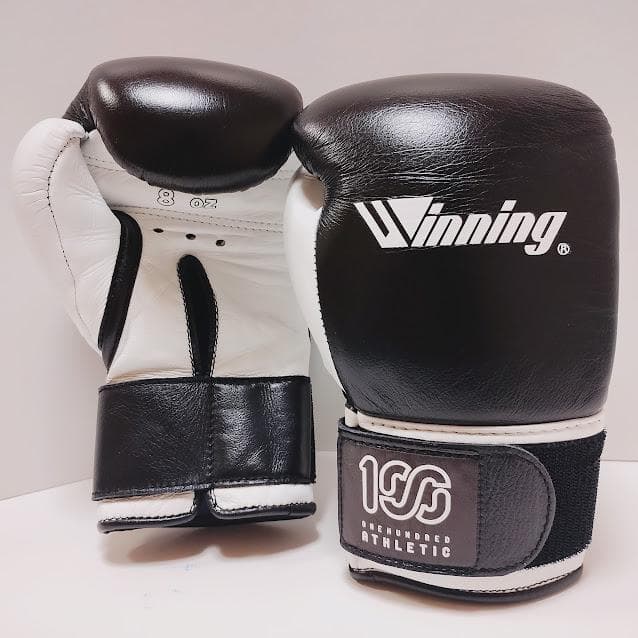 winning × 100A コラボ ボクシンググローブ 8oz スペシャルロゴ