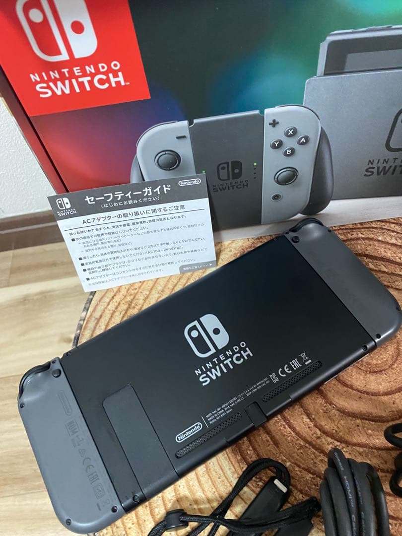 Nintendo Switch ニンテンドースイッチ本体　グレー ⑦