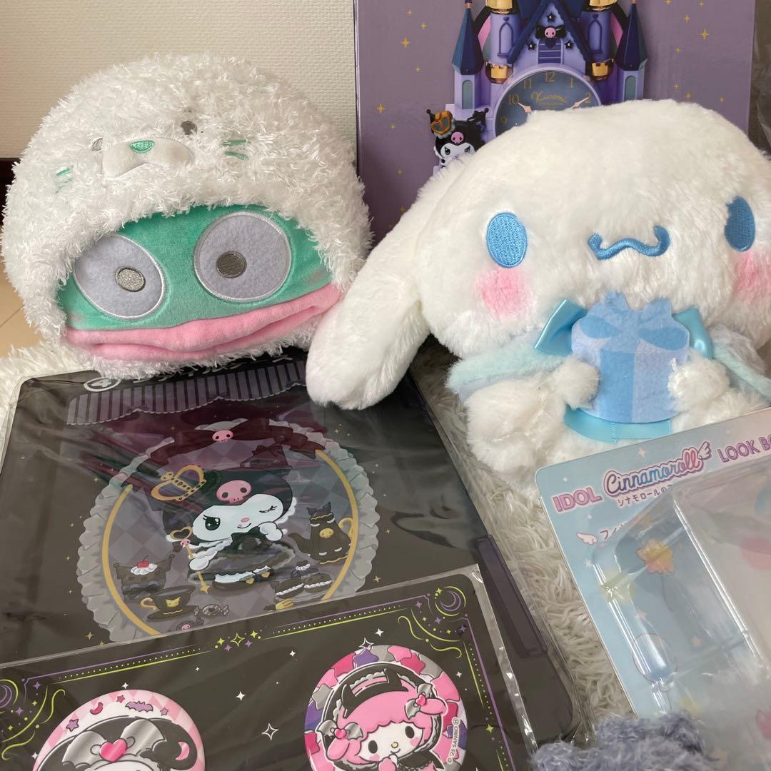 ☆☆サンリオまとめ売り☆ぬいぐるみ・置時計・ハンカチ・バッグ・キーホルダー等☆☆