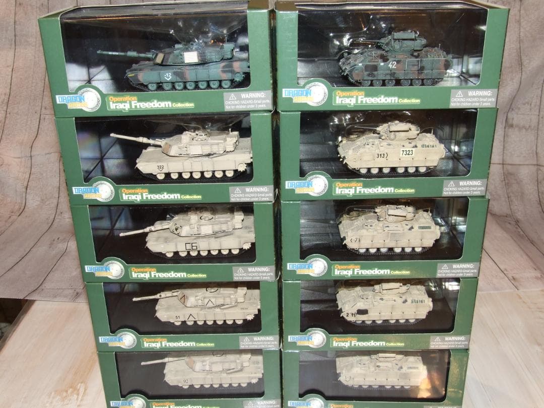 小卷毛日本转运公式アカウント　1/72ドラゴンアーマー 10台セット