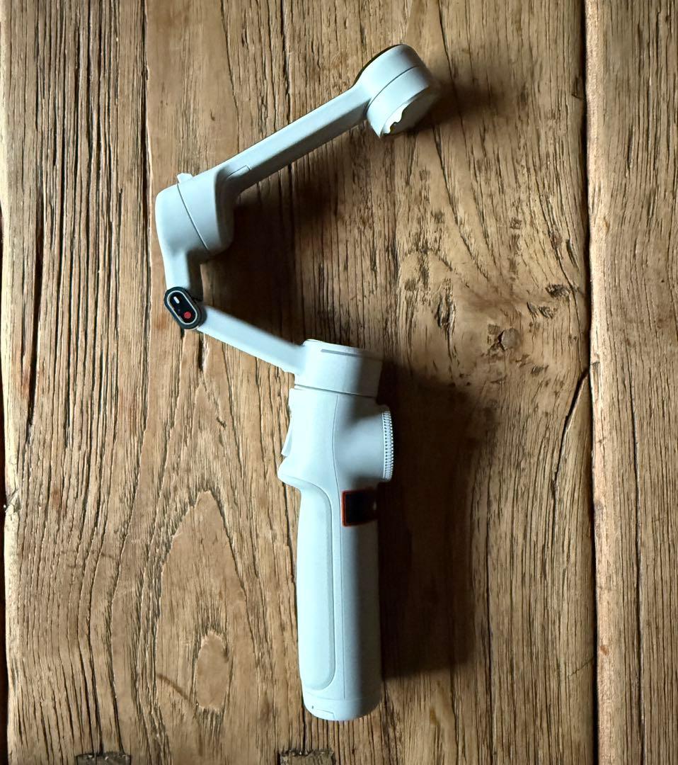 【美品】Insta360 Flow 2 Pro スタビライザー　通常版 グレー