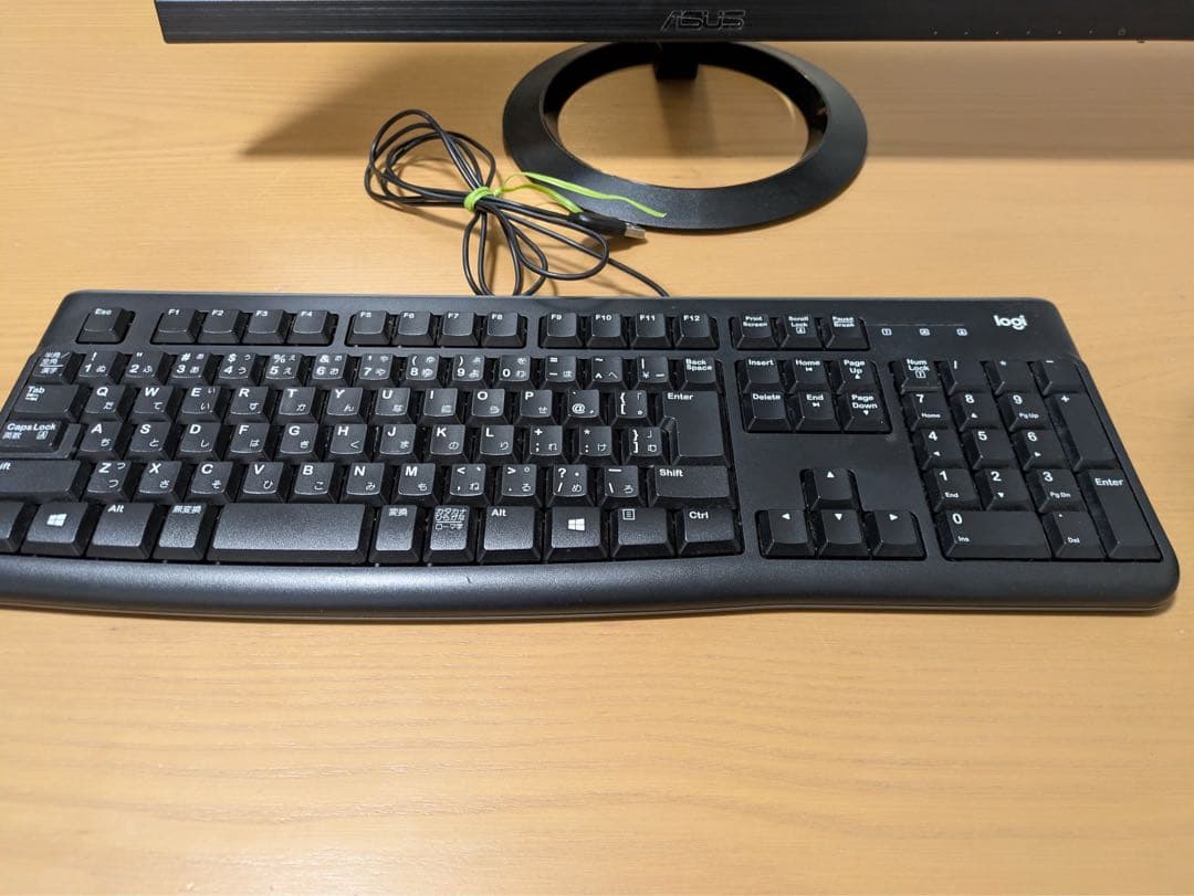 ASUS モニター + Logitech キーボード・マウスセット