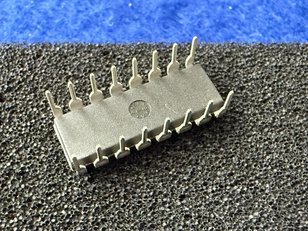 SSM2018P アナデバ　電圧制御アンプ SSM2018 <2> １個セット