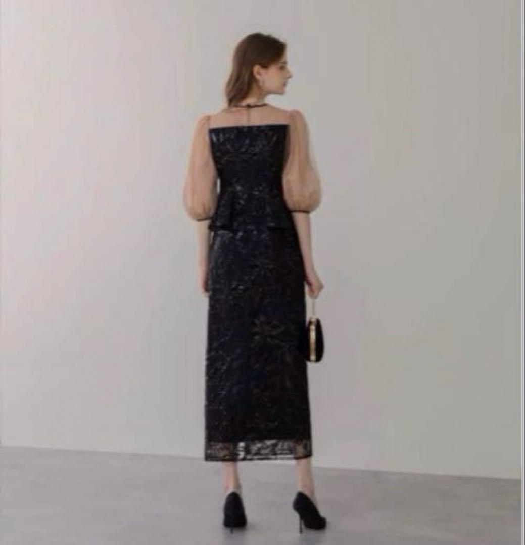 豆侍(土日も発送します)Leja レジャ　シアーパフスリーブペプラムス