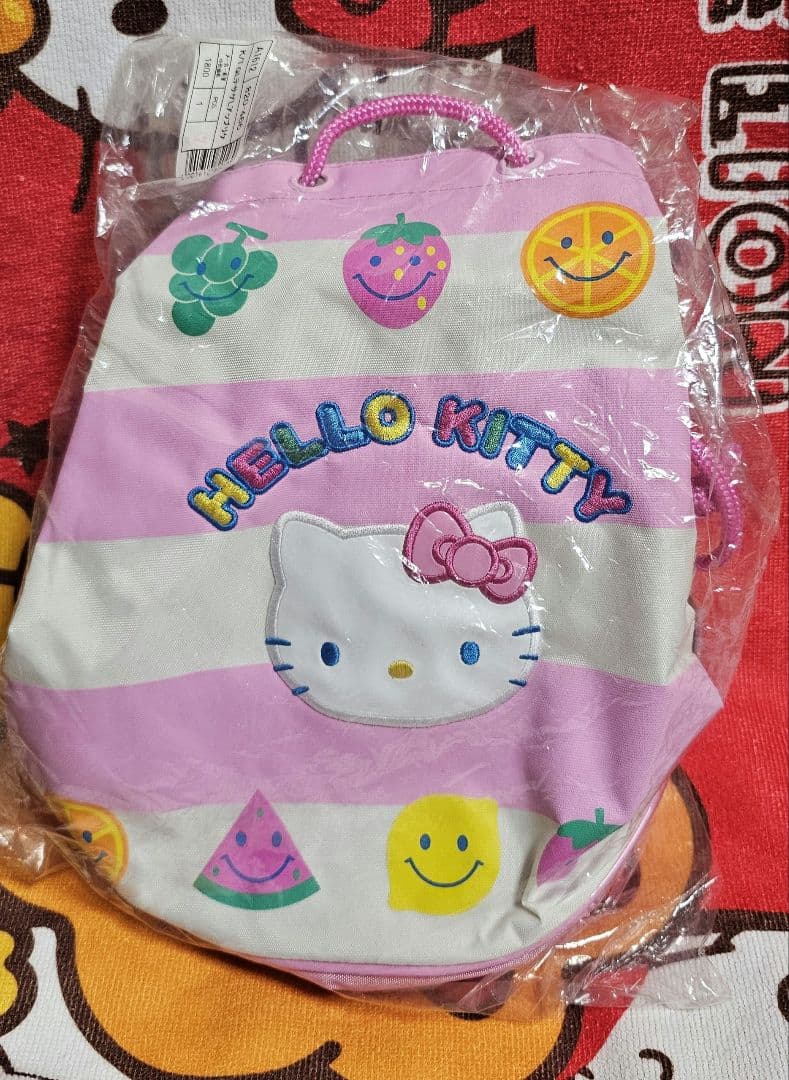 新品未使用 キティ 刺繍 プールバッグ 2003