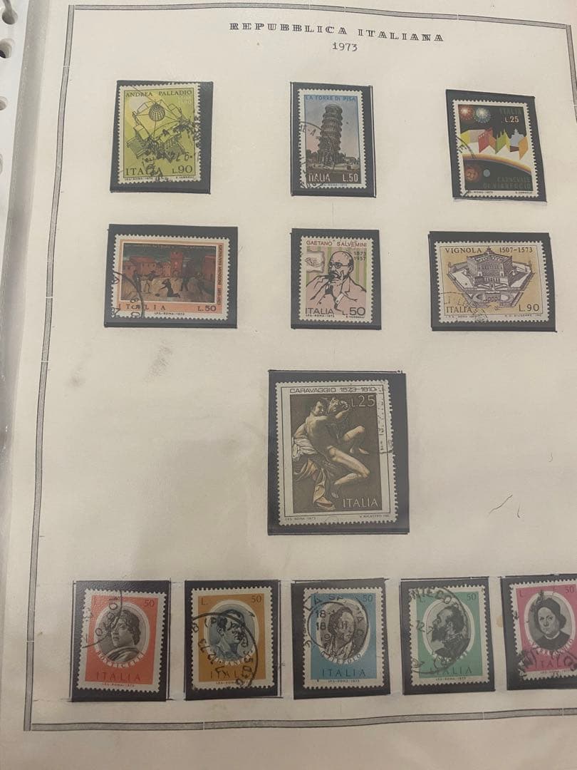 (N37) 切手コレクション イタリアの切手110枚