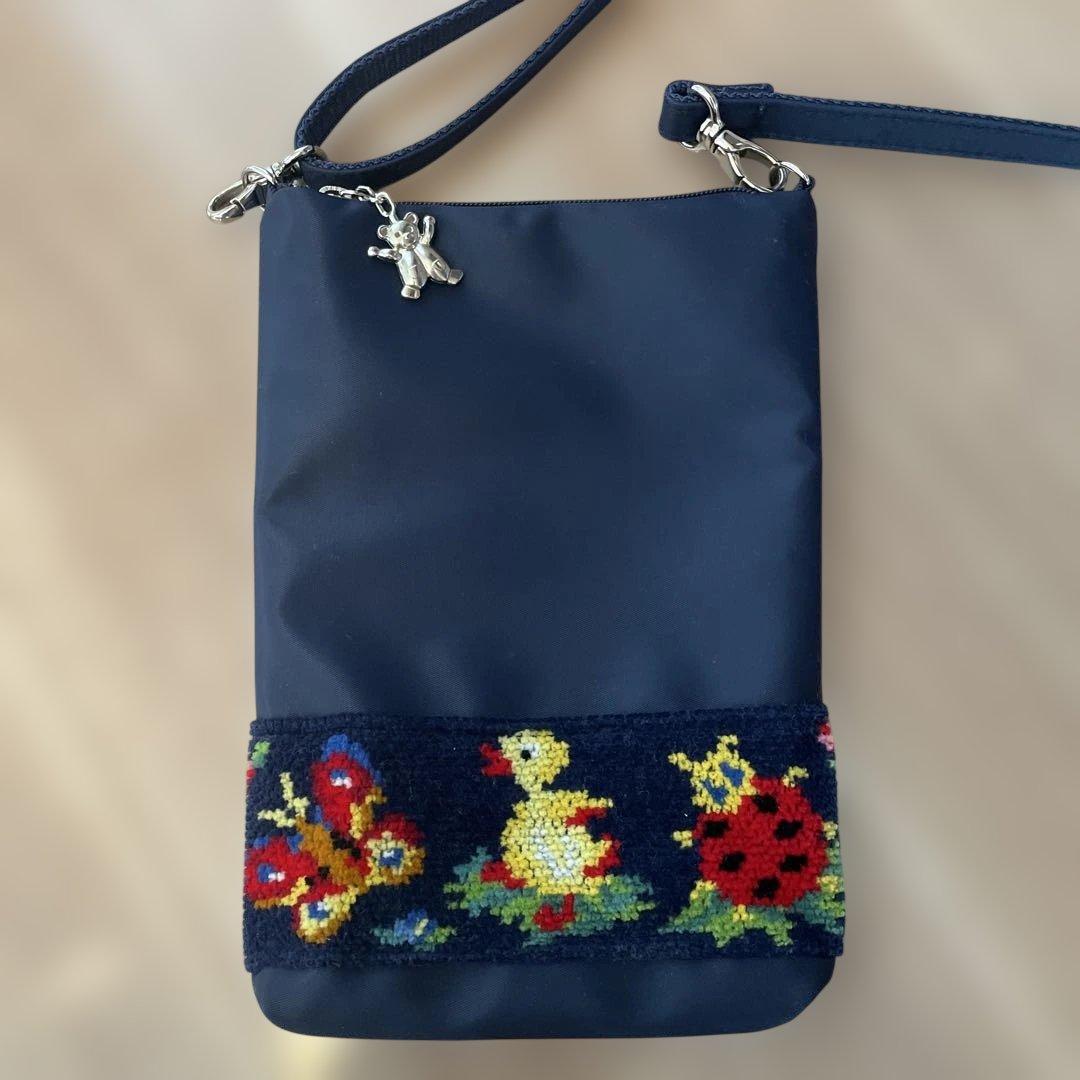 学校フェイラー　ショルダーバッグ　 スマホショルダー