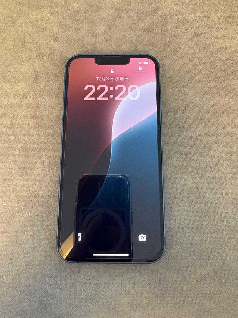 iphone 13 128GB ブルー　simフリー