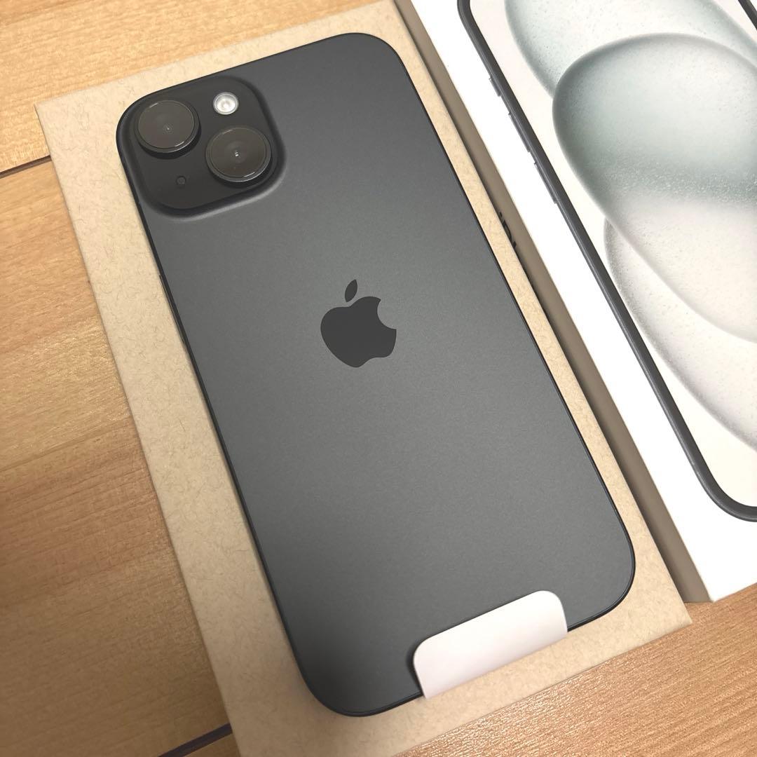 iPhone15 ブラック　256GB SIMフリー