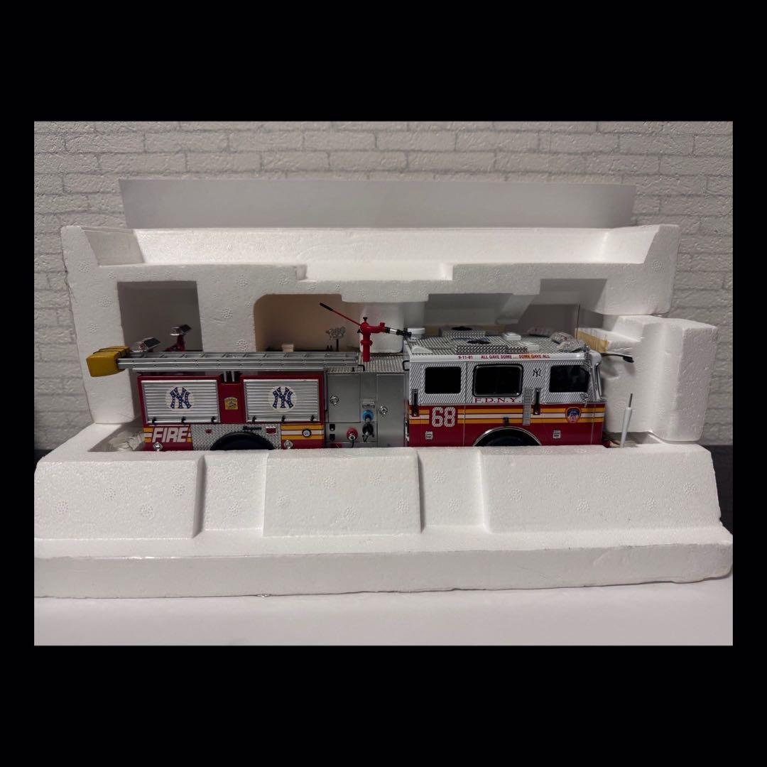 【即日発送】【未使用】CODE3 FDNY ニューヨークファイア 消防車